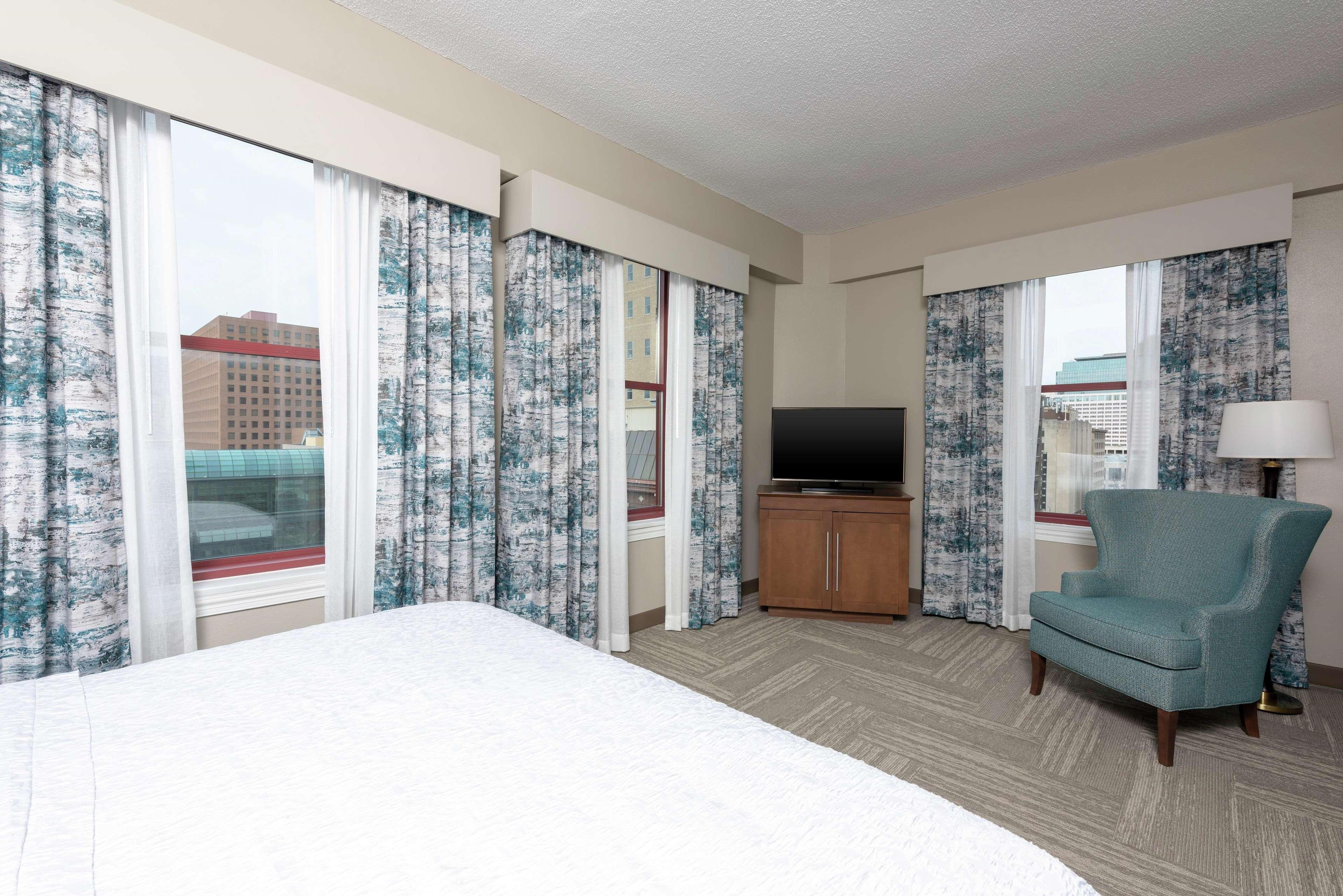 Hampton Inn Indianapolis Downtown Across From Circle Centre Room photo