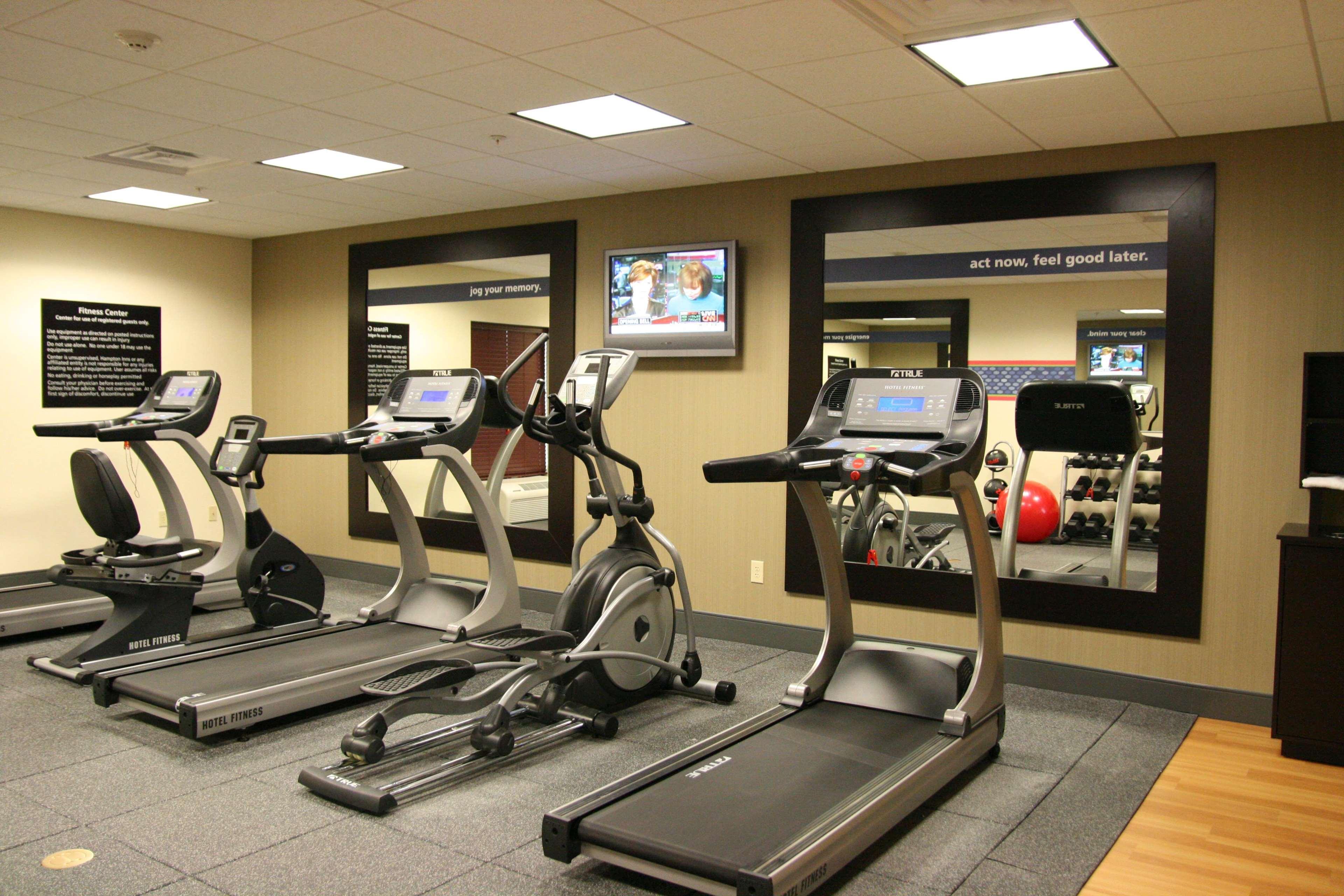 Hampton Inn Indianapolis Downtown Across From Circle Centre Facilities photo